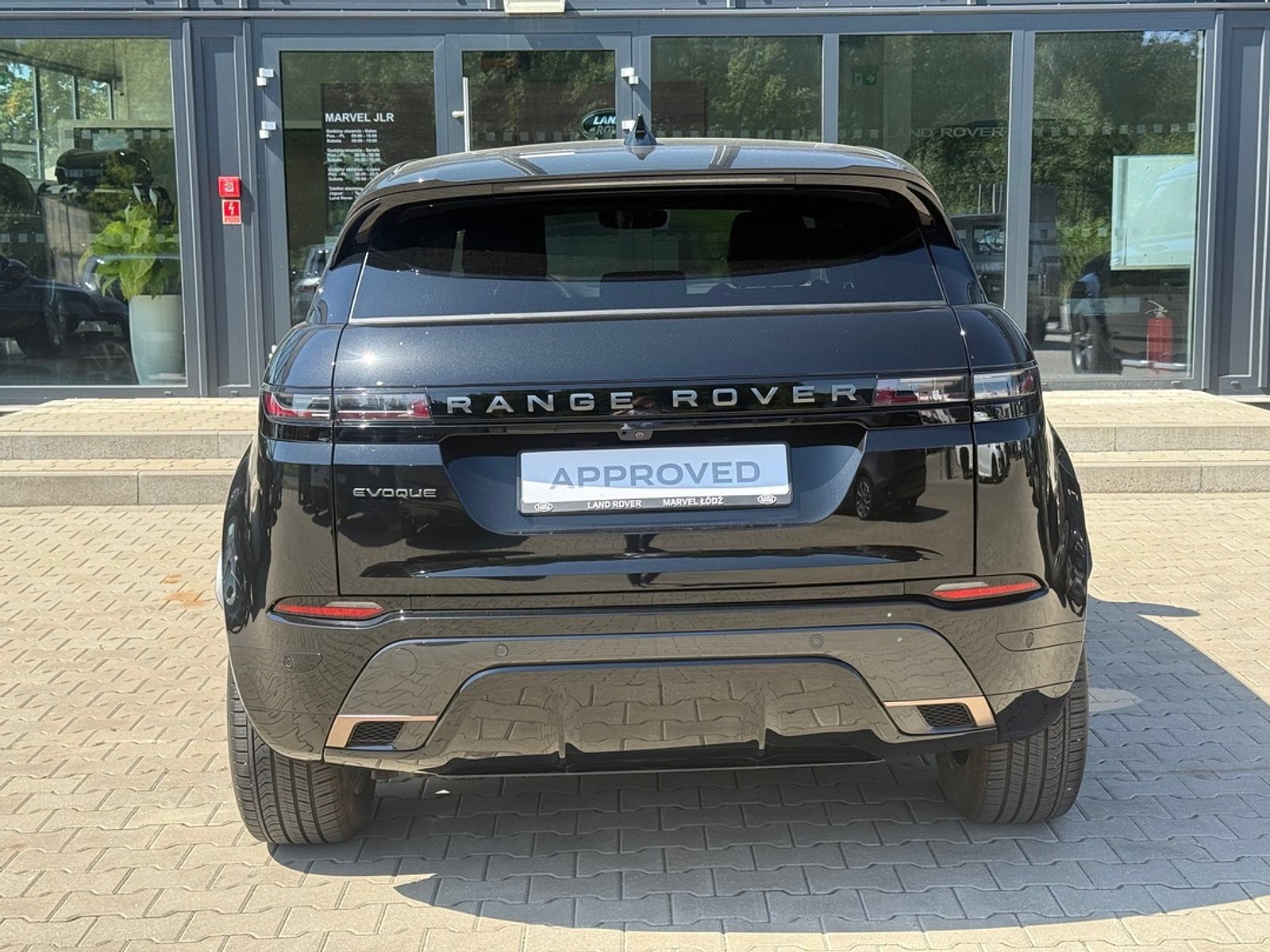 Dynamic SE D200
2,0L Diesel Ingenium (204KM), Skrzynia automatyczna, Napęd AWD
