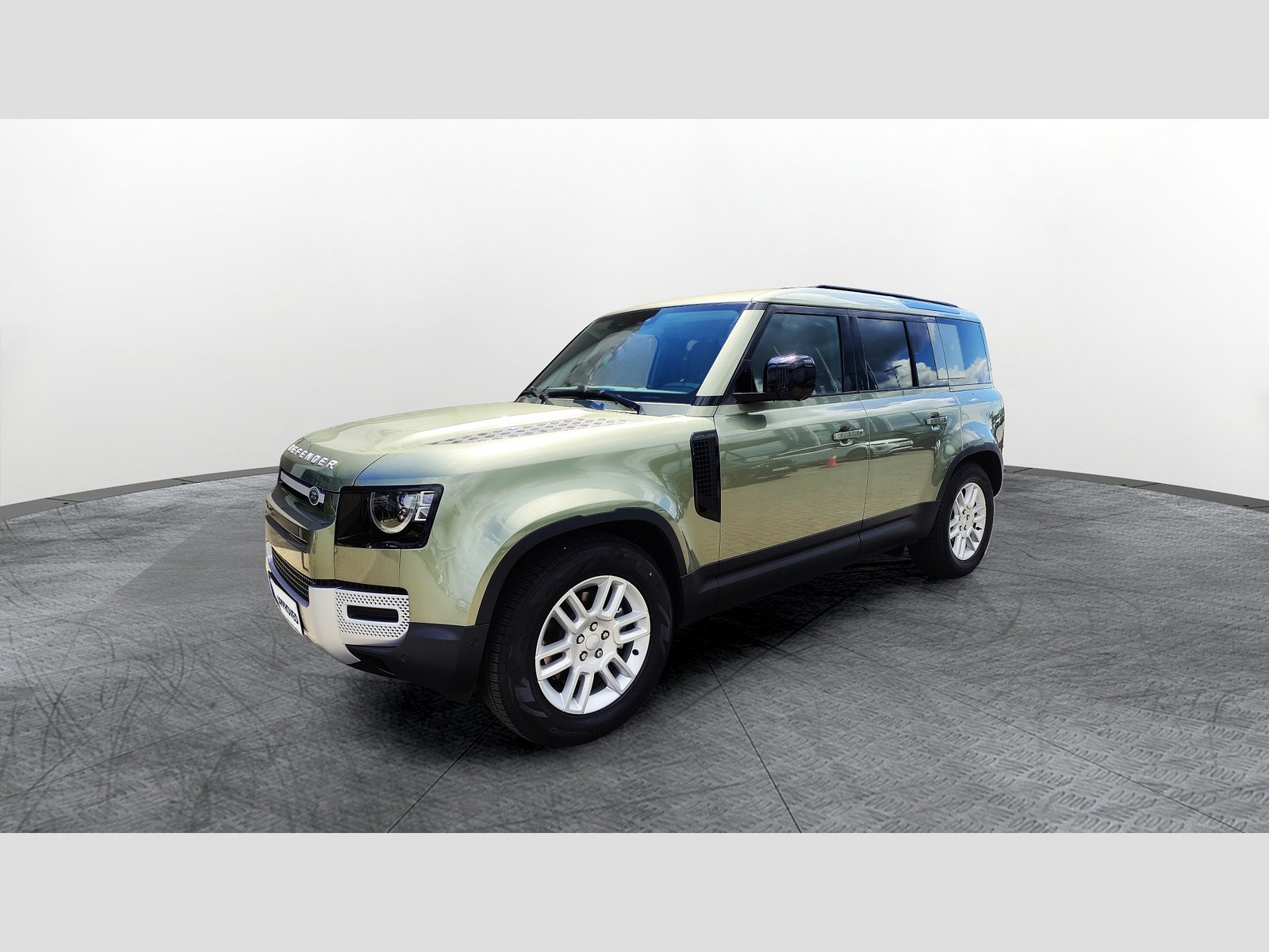 Land Rover Defender 110