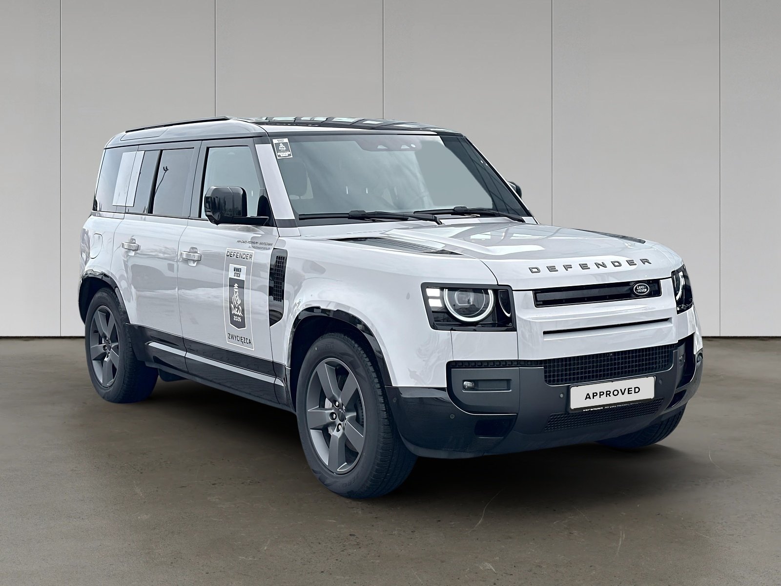 Land Rover Defender 110
